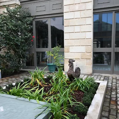 La Maison Bord'eaux 4*