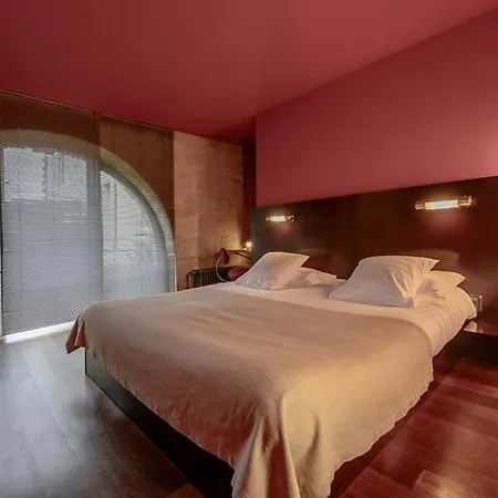 La Maison Bord'eaux 4*