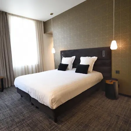 La Maison Bord'eaux Szálloda 4*