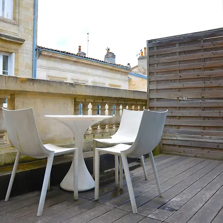 La Maison Bord'eaux Szálloda 4*